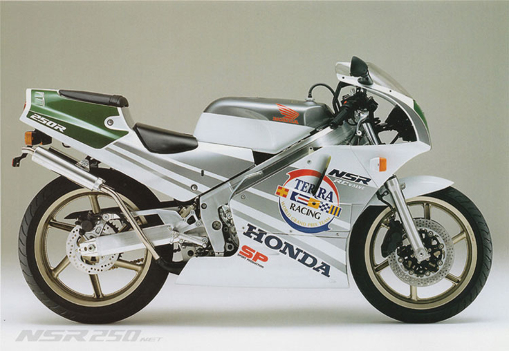 NSR.net : Honda NSRR MC II Model History and Specifications